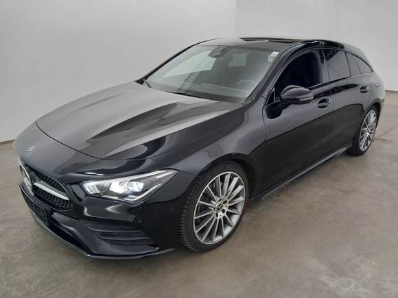 Vue de l’avant gauche