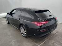 Vue de l’arrière gauche