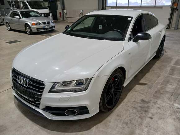 Vista anteriore sinistra