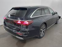 Vaade tagant paremalt