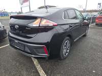 Widok z tyłu po stronie prawej