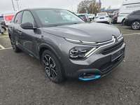 Widok z przodu po stronie prawej