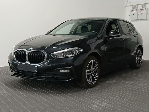 Vue de l’avant gauche