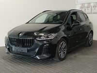 Pogled od napred levo