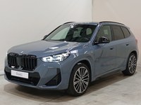 Pogled od napred levo