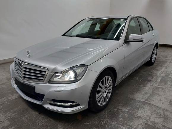 Náhled zpředu zleva