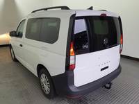 Pogled od pozadi levo