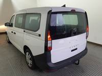 Pogled od pozadi levo