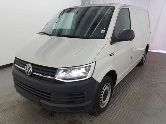 Pogled od napred levo