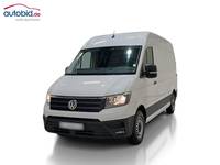 Skats no kreisās puses priekšā