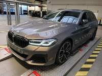 Pogled od napred levo