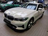 Pogled od napred levo