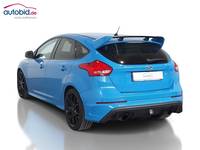 Vaade tagant vasakult