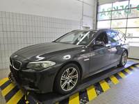 Pogled od napred levo