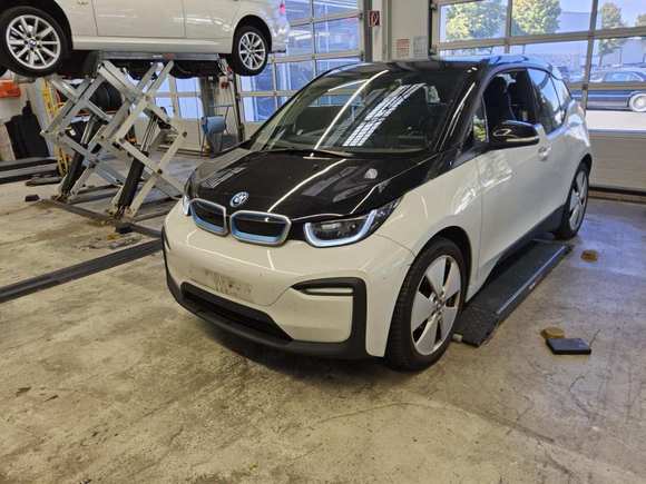 Vista dianteira esquerda