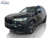 Pogled od napred levo