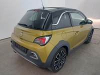 Vue de l’arrière droit