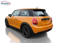 Vista traseira esquerda