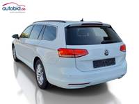 Vista traseira esquerda