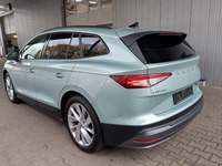 Widok z tyłu po stronie lewej