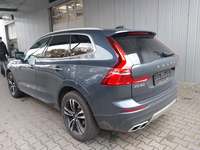 Widok z tyłu po stronie lewej