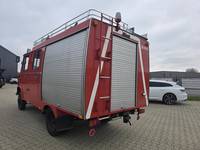 Widok z tyłu po stronie lewej