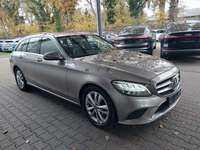 Widok z przodu po stronie prawej