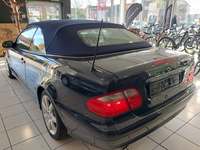 Widok z tyłu po stronie lewej