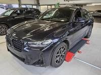 Pogled od napred levo