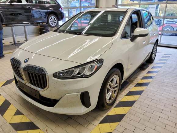 Vista dianteira esquerda