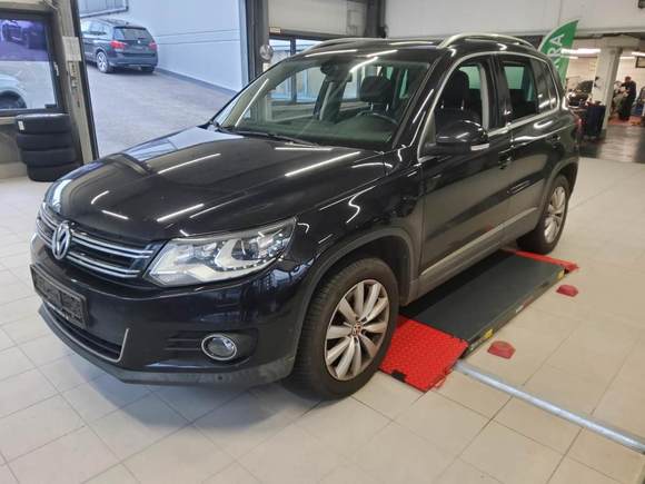 Vista dianteira esquerda