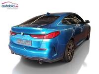 Pogled od pozadi desno