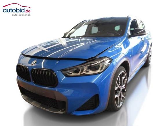 Pogled od napred levo