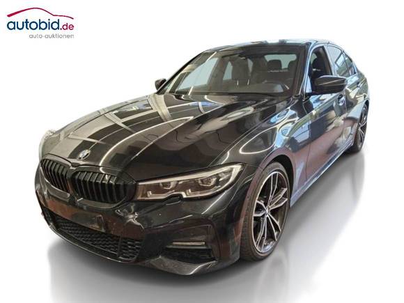 Pogled od napred levo