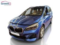 Pogled od napred levo