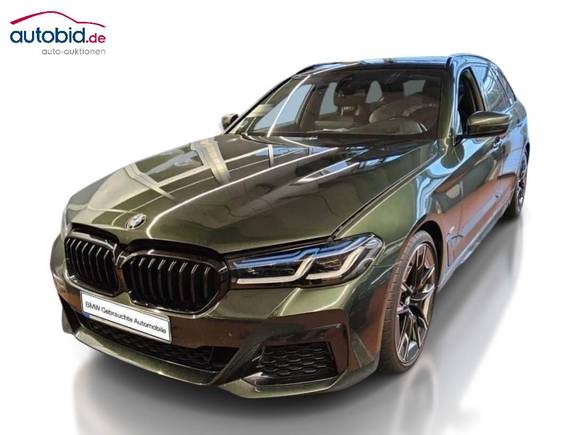 Pogled od napred levo