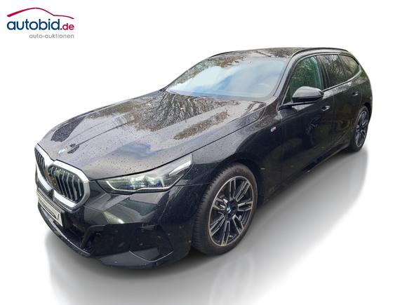 Pogled od napred levo