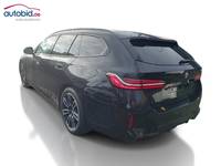 Pogled od pozadi levo