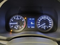 Pogled na kombinovani instrument