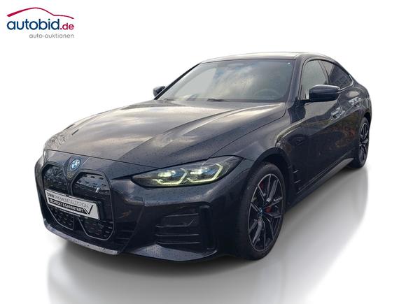 Pogled od napred levo