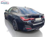 Pogled od pozadi levo