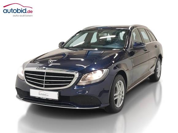 Pogled od napred levo