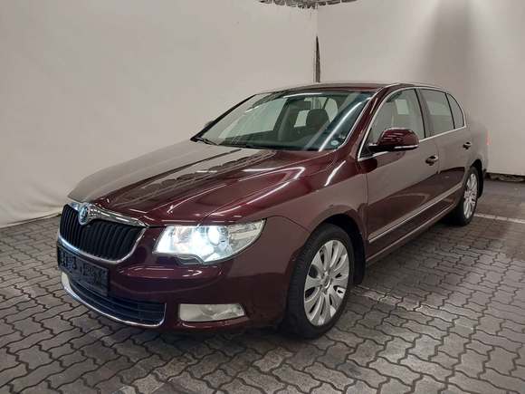 Widok z przodu po stronie lewej