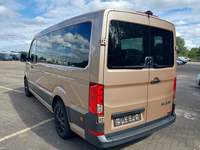 Widok z tyłu po stronie lewej