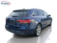 Pogled od pozadi desno