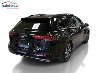 Pogled od pozadi desno