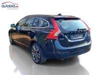 Vaade tagant vasakult