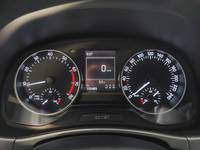 Pogled na kombinovani instrument