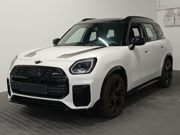 Pogled od napred levo