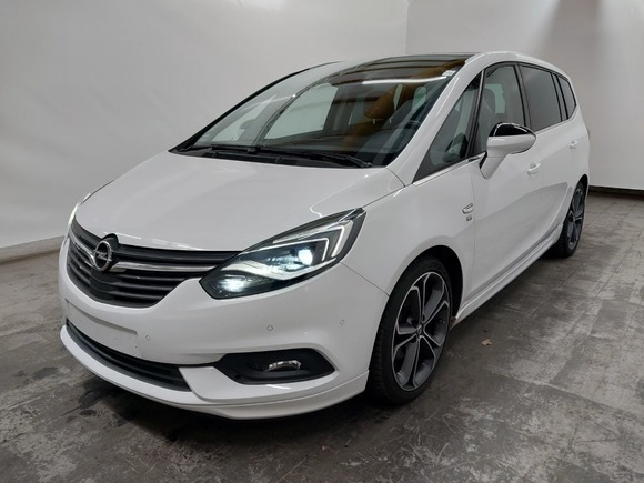 Pogled sprijeda lijevo